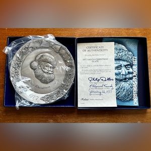 MIB Santa Claus 1977 Christmas Plaque Hudson Fine Pewter